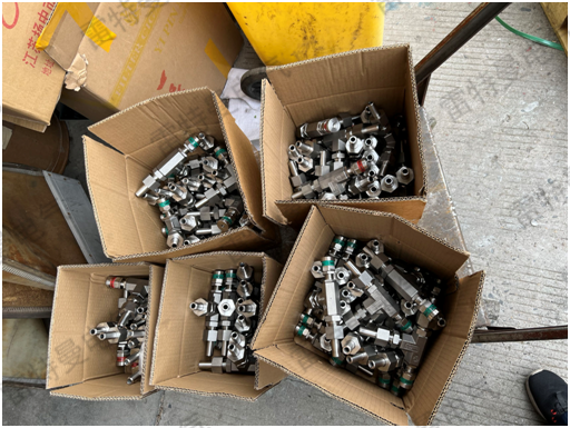 電廠化學(xué)加藥裝置上用安全閥（泄壓閥）