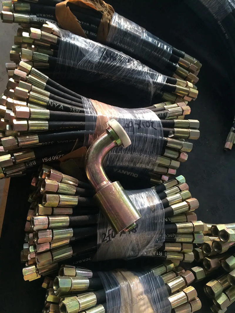 NGD隔爆撓性連接管（膠管襯鋼絲）